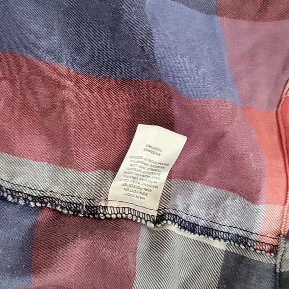 Make & model plaid top - Picture 6 of 6